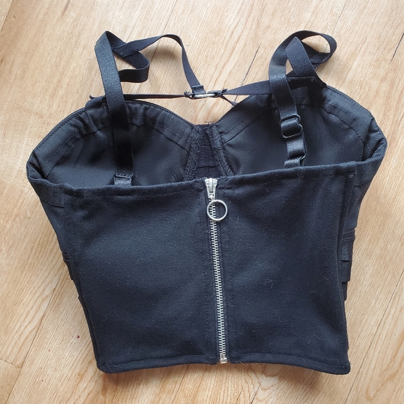 Crop Top - Picture 3 of 3